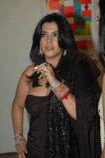 Ekta Kapoor at Trishla Jain_s art event in Mumbai on 10th Feb 2012 (148).JPG